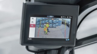 Die Reverse Assist Camera von Linde hilft dabei, Personen zu erkennen und Unfälle zu vermeiden